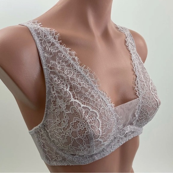 Victoria’sSecret Dream Angels unlined plunge bra in gray lavender - Picture 8 of 9